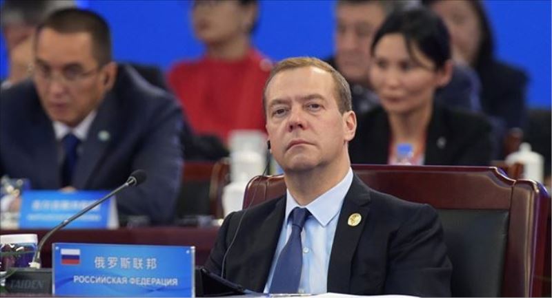Medvedev: Terörü ancak ortak cepheyle yenebiliriz