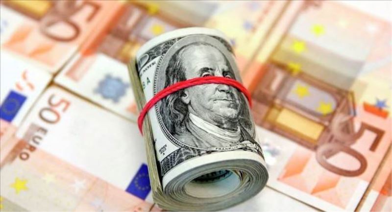 Dolar ve euro güne düşüşle başladı