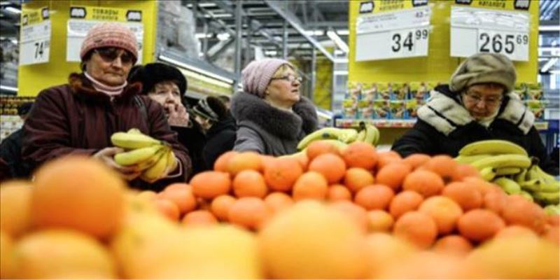 Putin: Gıda ambargosu 1 yıl daha geçerli olacak
