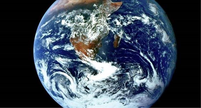 Profesör Sachs: Dünya liderlerinin gezegeni kurtarmak için 6 ayı var