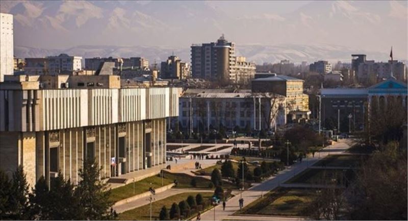 ABD ve İngiltere Büyükelçileri, Kırgızistan Dışişleri Bakanlığı´na çağırıldı  