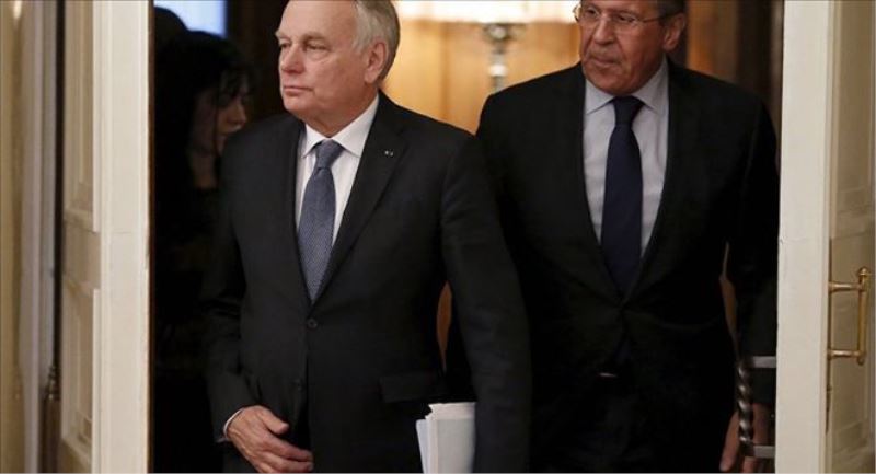 Ayrault: Paris, Moskova ile işbirliğine bağlılığını koruyor  
