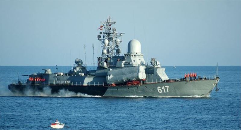 Malahit kruz füzeleriyle donatılmış Rus savaş gemisi ´Miraj´ Suriye yolcusu  