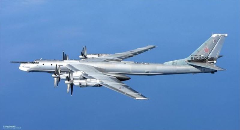 Rus Tu-95 stratejik bombardıman uçakları Suriye´deki hedefleri başarıyla vurdu  