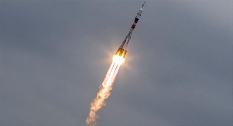 Soyuz uzay aracıyla ‘yola çıkan´ astronotlar UUİ´ye ulaştı  