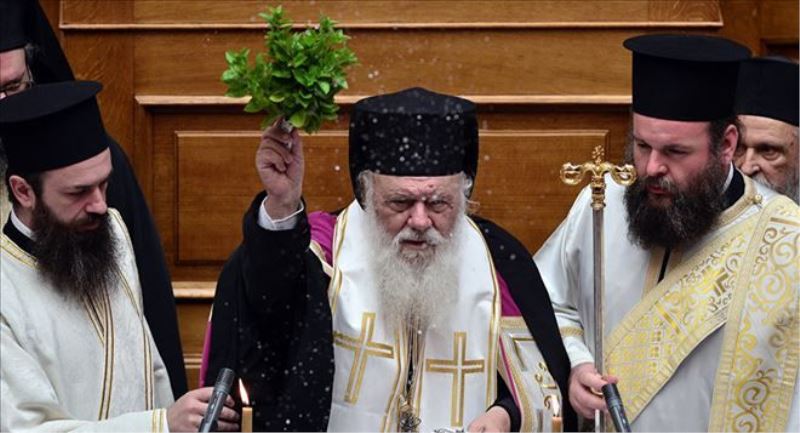 Yunanistan Başpiskoposu İeronimos: Atina´ya cami için acele etmemeliyiz  