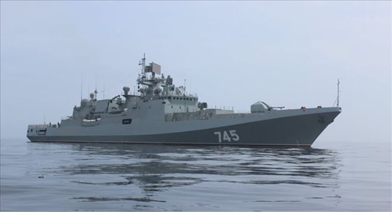 ´Kalibr füzeleriyle donatılmış Rus Amiral Grigoroviç fırkateyni Suriye yolcusu´  