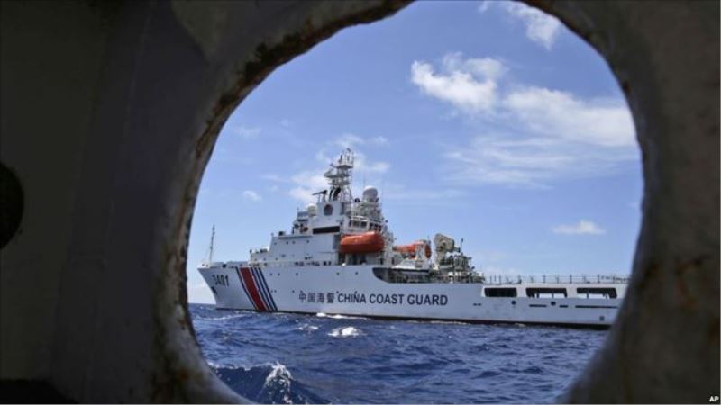Çin Amerika´nın Denizaltı Aracını Geri Veriyor