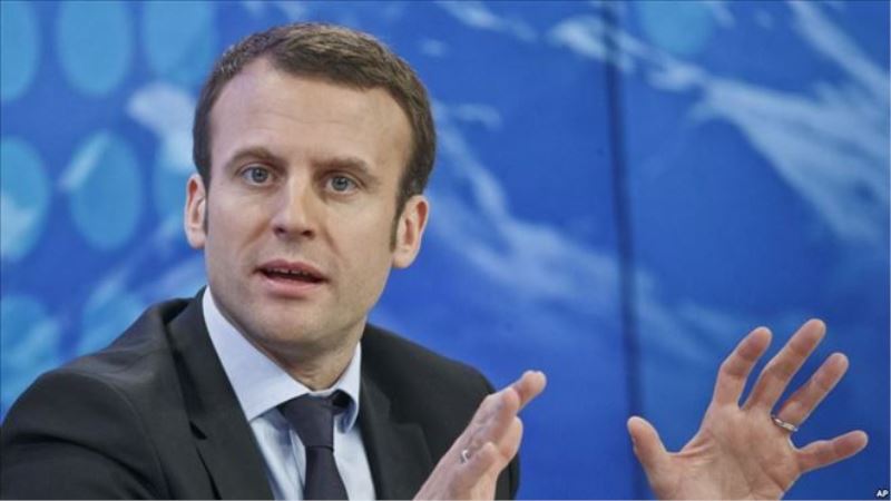  Emmanuel Macron Fransa´da Yılın Politikacısı Seçildi