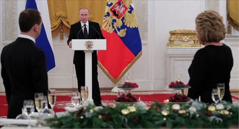 Putin: Kimse Rusya´nın üstesinden gelemeyeceği problemler yaratamaz  