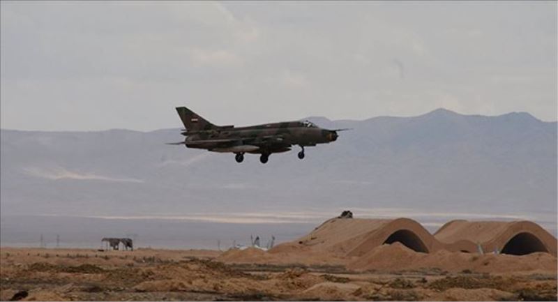 Halep´in doğusunda, Suriye ordusuna ait bir uçak düşürüldü  