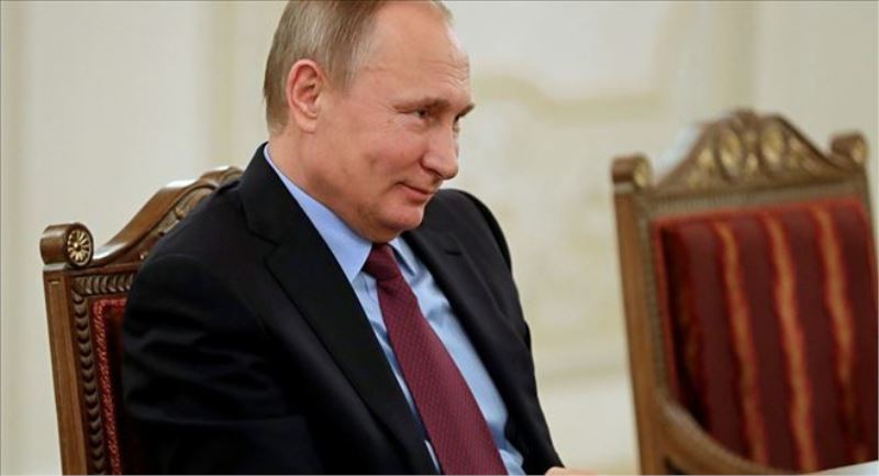 Putin: Primakov´u dinleselerdi, Arap Baharı´nın sonuçları farklı olurdu  