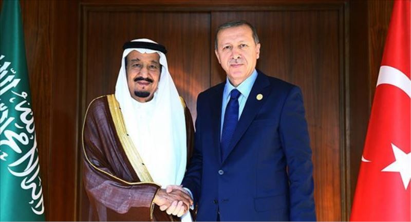 Guardian: Türkiye ve Suudi Arabistan, Batı´dan uzaklaşıyor 