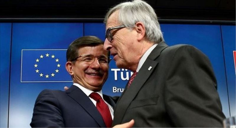 Juncker ve Davutoğlu tartışma yaratan anlaşma için bir araya geliyor 