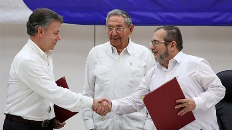 Kolombiya hükümeti ile FARC tarihi anlaşmayı imzaladı