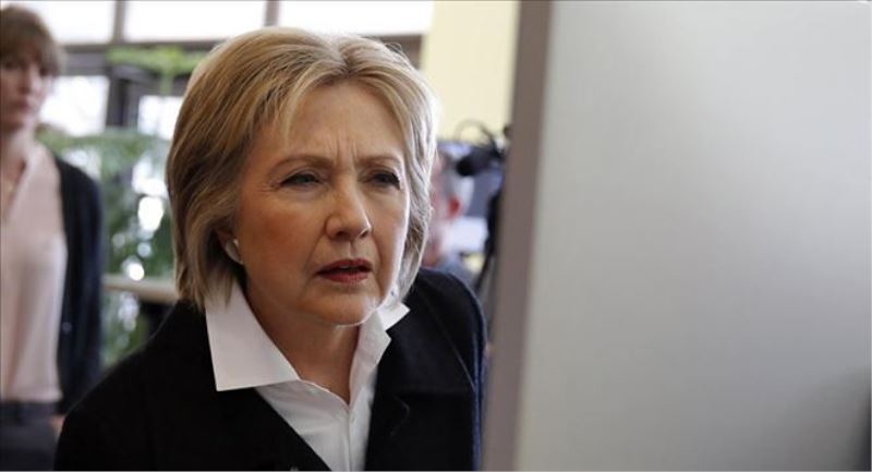 Clinton, gizli dosyaları Rusya´daki otel odasında unutmuş  