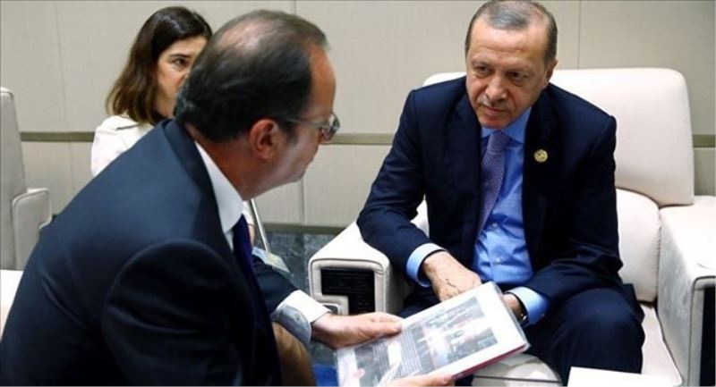 Erdoğan, Hollande´a 15 Temmuz darbe girişimini anlatan kitap hediye etti  