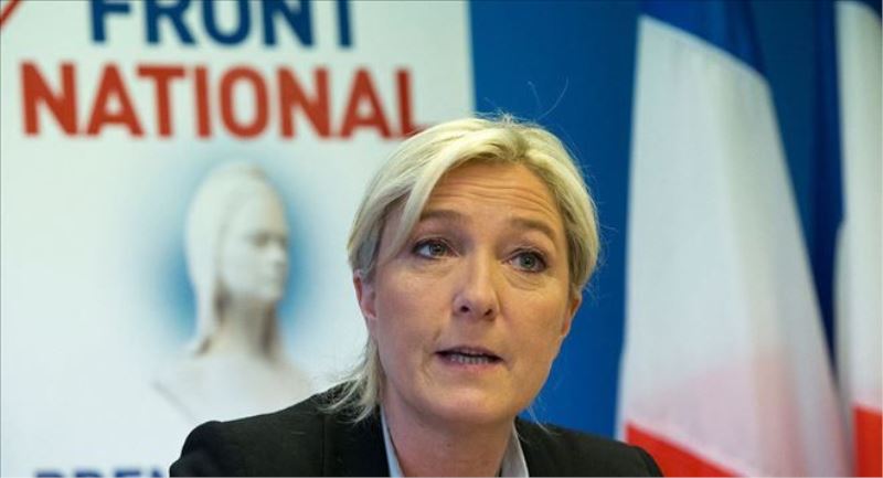 Le Pen: Ulusal para birimine geçilmeli
