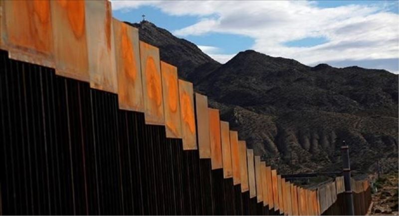 Trump: Sınıra örülecek duvarın parasını Meksika geri ödeyecek  