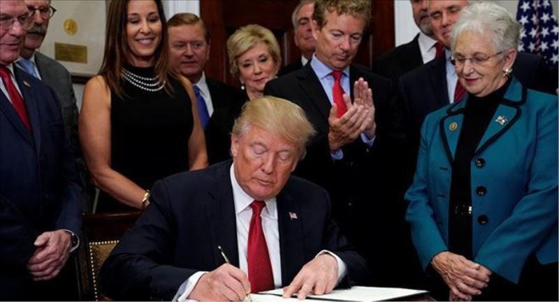 Trump, Obamacare karşıtı kararname imzaladı