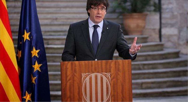 Katalonya´dan İspanya´ya: Puigdemont hala Başkan