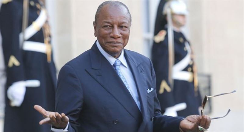 Afrika Birliği: Zimbabve´deki huzursuzluk ´darbe gibi görünüyor´