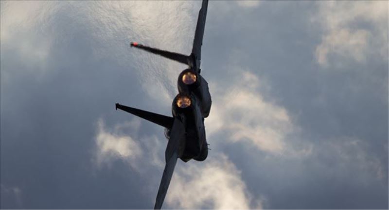 F-15 jetleri lazer silahlarla donatılacak
