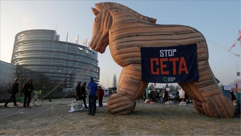 CETA AP önünde protesto edildi