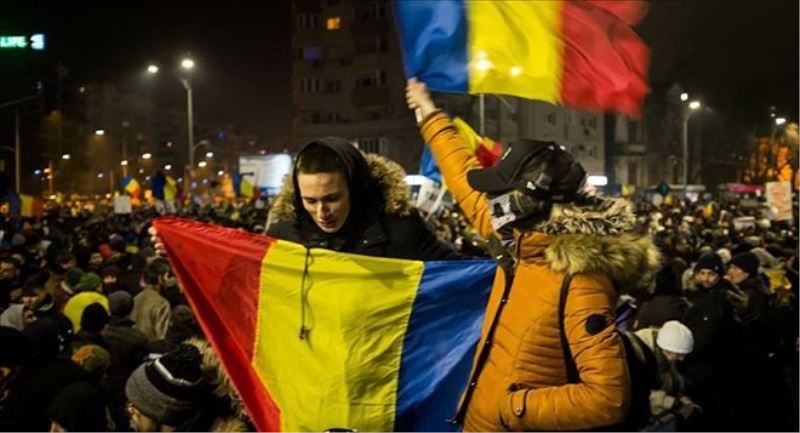 Romanya, ´yolsuzluk affı kanununu´ rafa kaldırdı