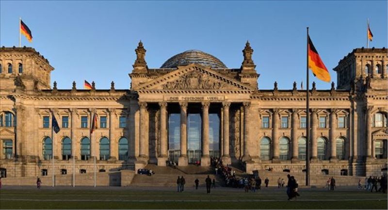 Rusya´dan Almanya´ya Reichstag yanıtı: ´Nazilerin yaptıklarını unutmuşa benziyorlar´