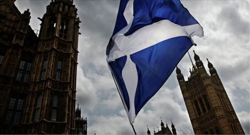 İskoçya parlamentosundan yeni bağımsızlık referandumuna onay