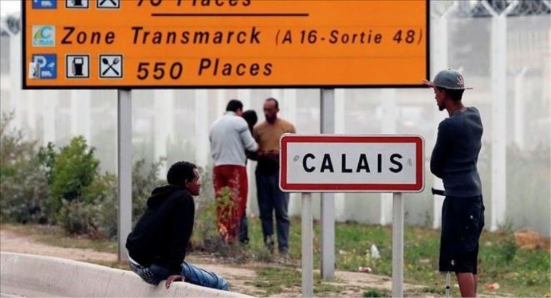 Calais Belediyesi´nden ´Vahşi Orman´ önlemi: Sığınmacılara yemek vermek yasak