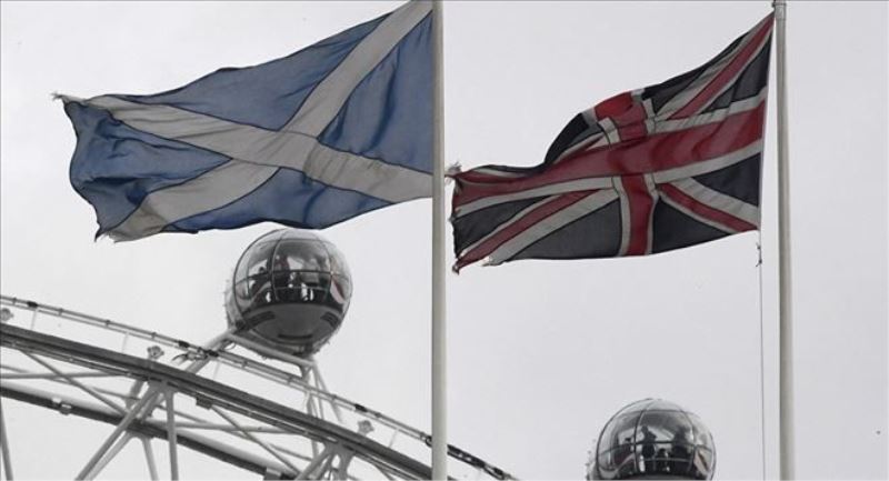 İskoç hükümet, bağımsızlık referandumu talebini Londra´ya resmen iletti