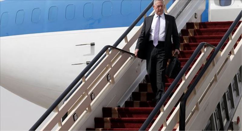ABD Savunma Bakanı Mattis, Suudi Arabistan´da: ´Yemen´deki savaş sona ermeli´