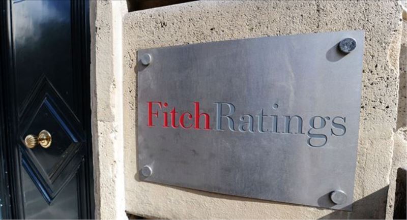 Fitch, Rusya´nın yatırım yapılabilir ülke statüsünü teyit etti