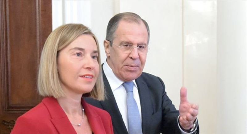 Lavrov: OPCW´nin Suriye´ye uzman göndermeme kararı alması tuhaf