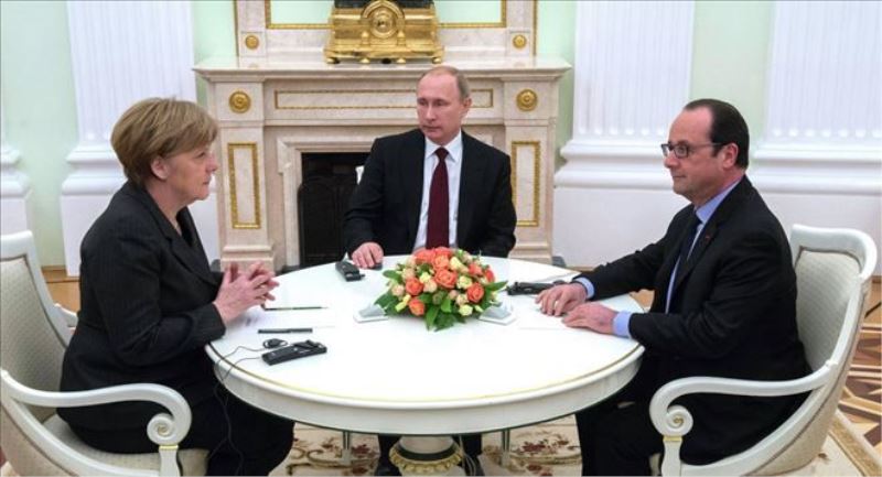 Putin, Merkel ve Hollande, terörle mücadelede veri aktarımı konusunda anlaştı