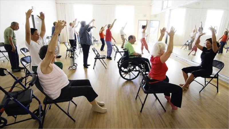 Parkinson Hastalarına Danslı Terapi