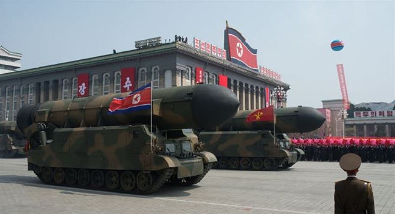 Kuzey Kore: Büyük bir nükleer başlık taşıma kapasiteli yeni füzeyi denedik