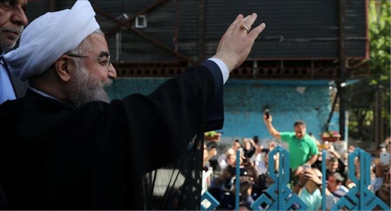 Ruhani: Suudi Arabistan´daki zirve, siyasi değeri olmayan bir gösteri