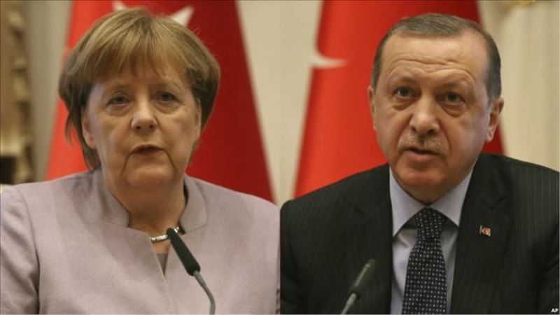 ‘NATO Zirvesinde Erdoğan-Merkel Anlaşamadı´
