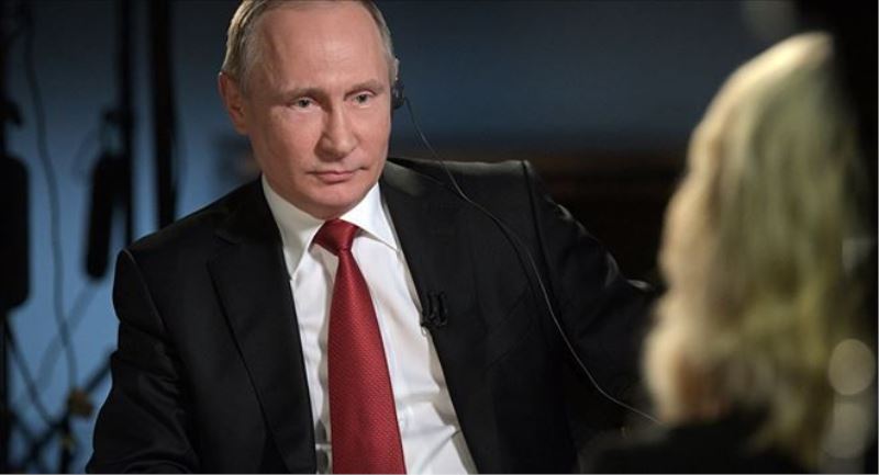Putin, Snowden´a neden sığınma hakkı verdiklerini açıkladı