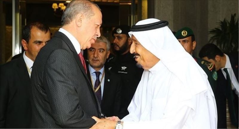 Erdoğan, Suudi Arabistan´da Kral Selman ile görüştü
