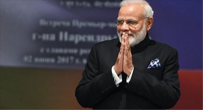 Hindistan Başbakanı Modi ´karanlık tarafa geçti´