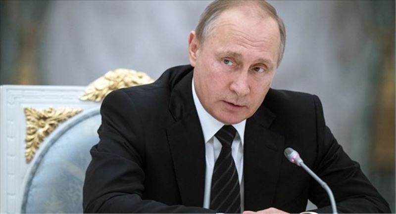 Putin: Rusya´daki 755 ABD diplomatı ülkeden ayrılacak