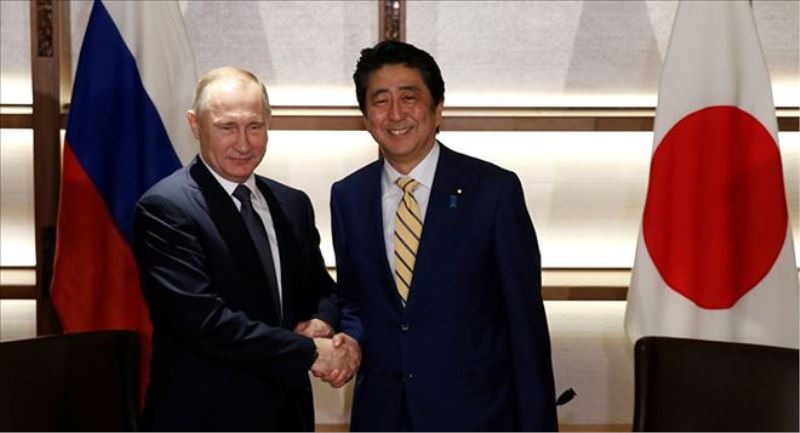 Putin: Japonya ile diyalog, eski sorunların giderilmesi için yararlı olacak