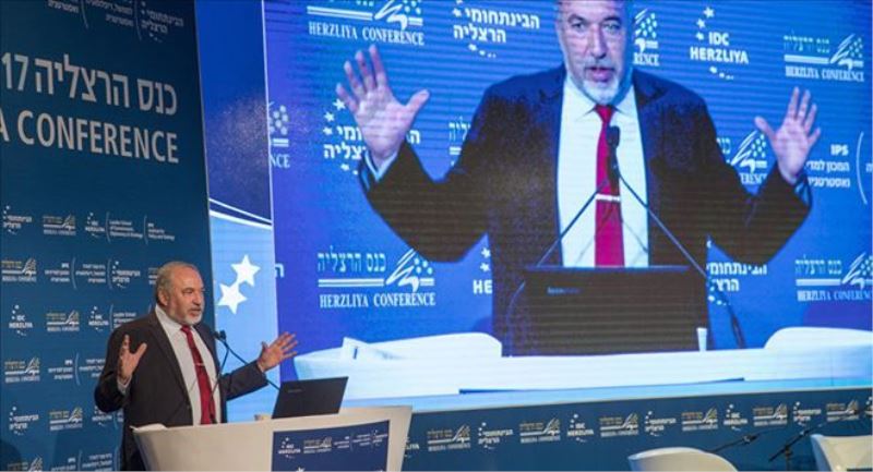 İsrail Savunma Bakanı Liberman´dan İran´a: Sessiz kalmayacağız