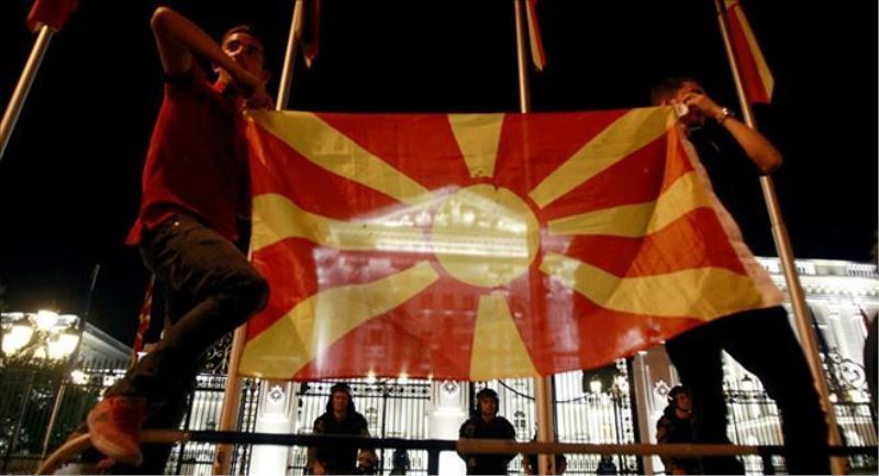 Arnavutlar, Makedonya ile Sırbistan arasında çatışma çıkarmak mı istiyor?
