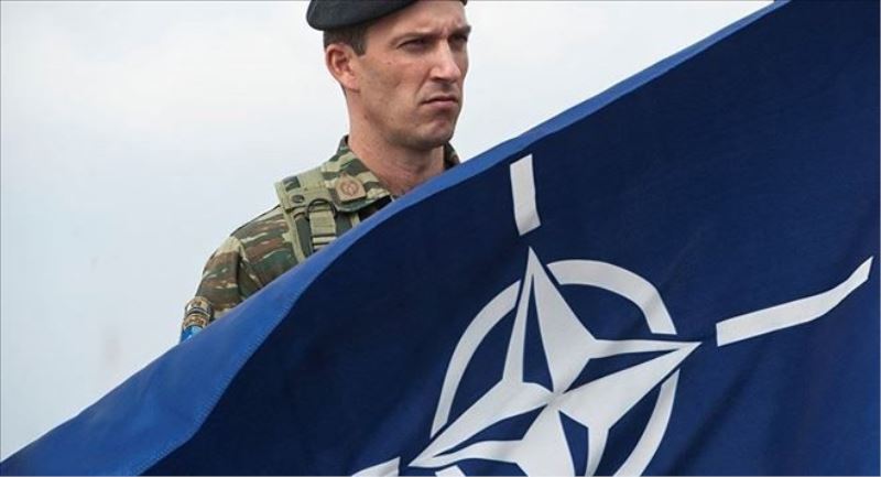 ´Yunan askerler NATO üssünü korumayı reddetti´
