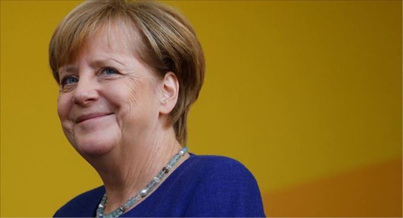 Merkel, Schulz ile koalisyon için umutlu konuştu